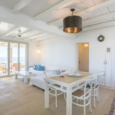 Feriehus Nok Island By Hostandros Gavrio